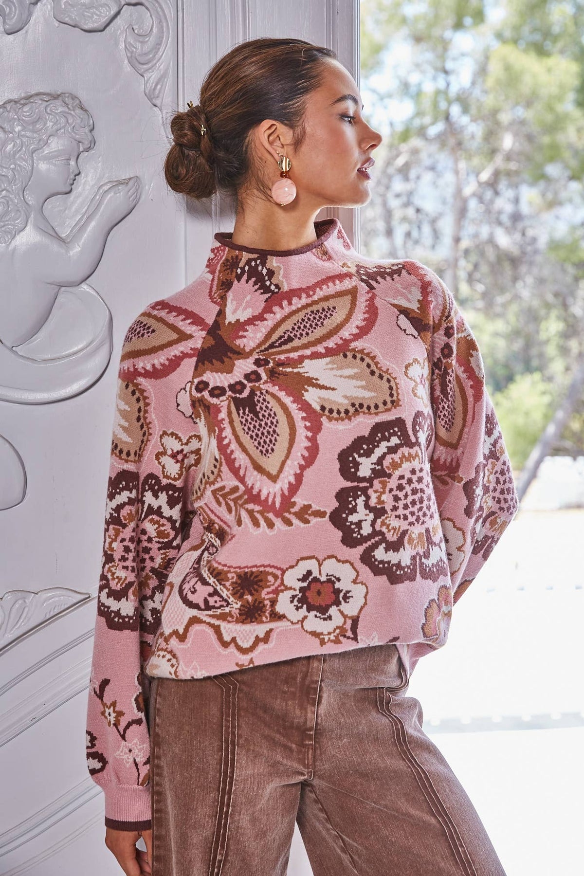BOLD FLORAL & PAISLEY PATTERN FUNNEL NECKLINE SWEATER FW