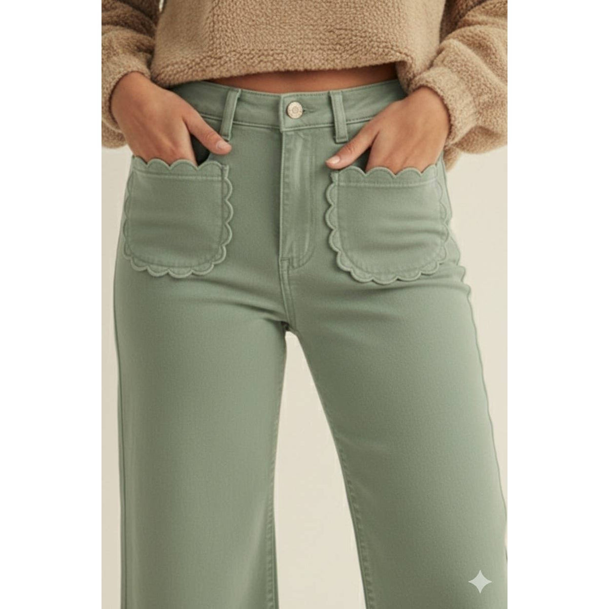 Stretch Mid Rise Scallop Poket Wide Leg Pants