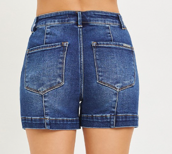 HIGH RISE SHORTS FEATURING DECORATIVE SEAM DETAILS