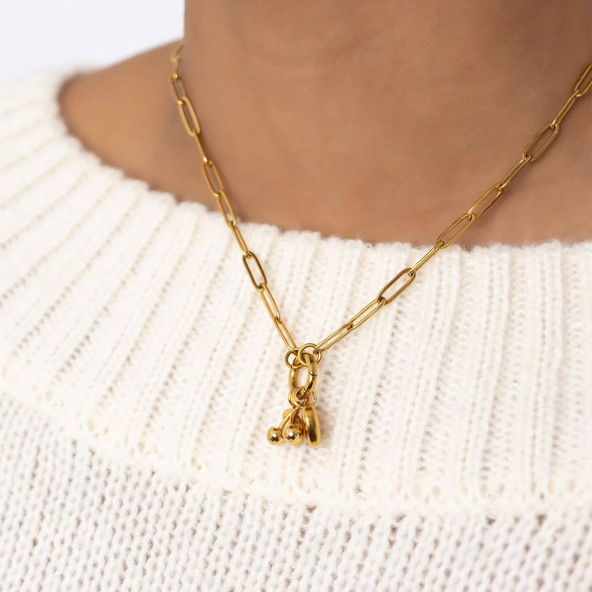 18K Gold Cherry Love Charm Holder Necklace Gift Set