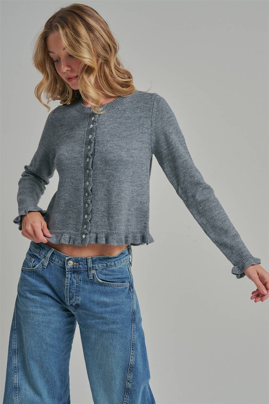 CASUAL CLASSIC BUTTON DOWN RUFFLED CARDIGAN_JLT00436-01