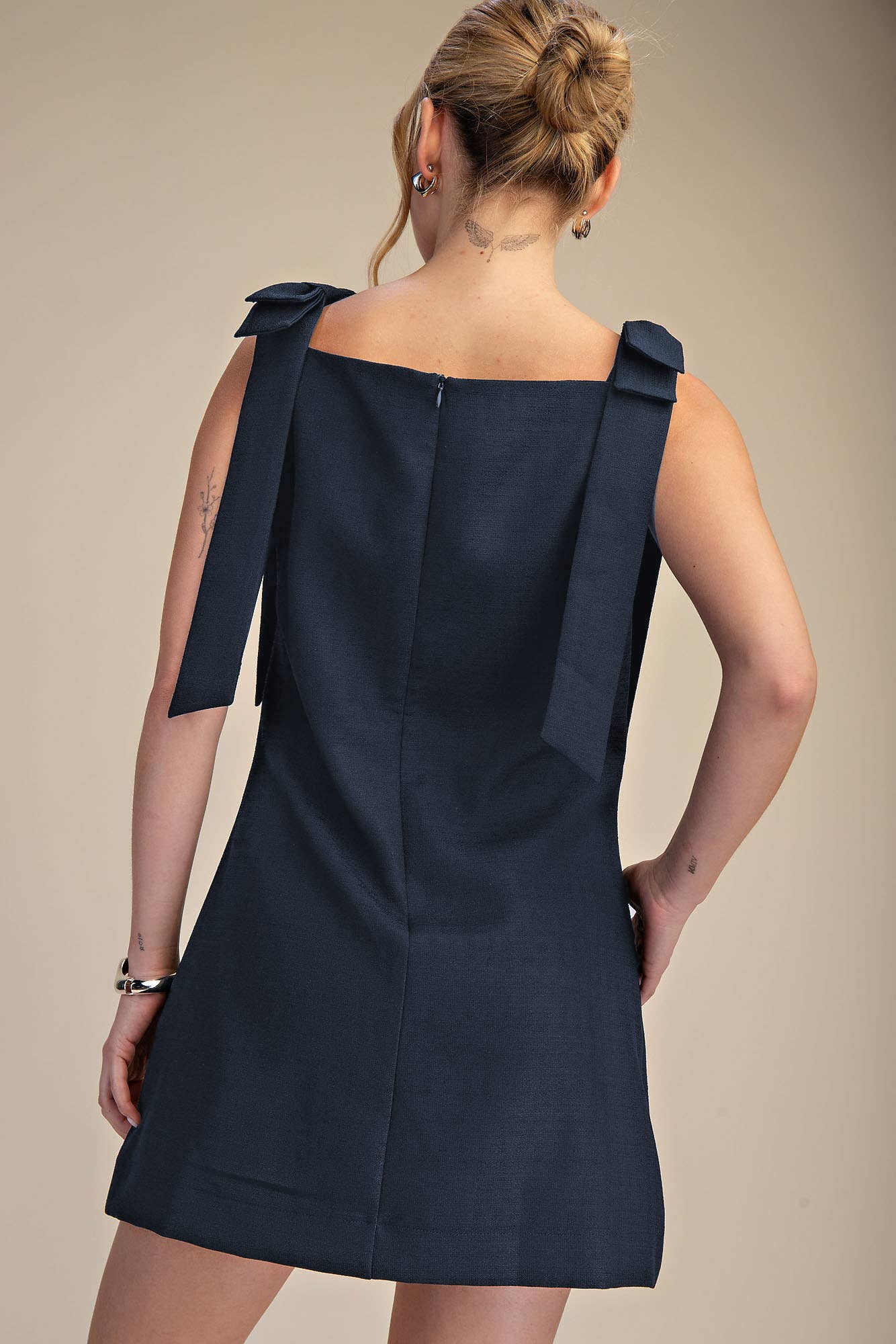 Bow Sleeveless Textured Mini Dress